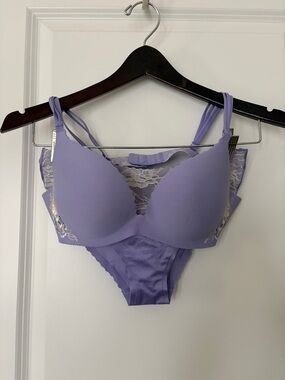 Lavender Lace-Back Bra & Thong Set - Women Intimates